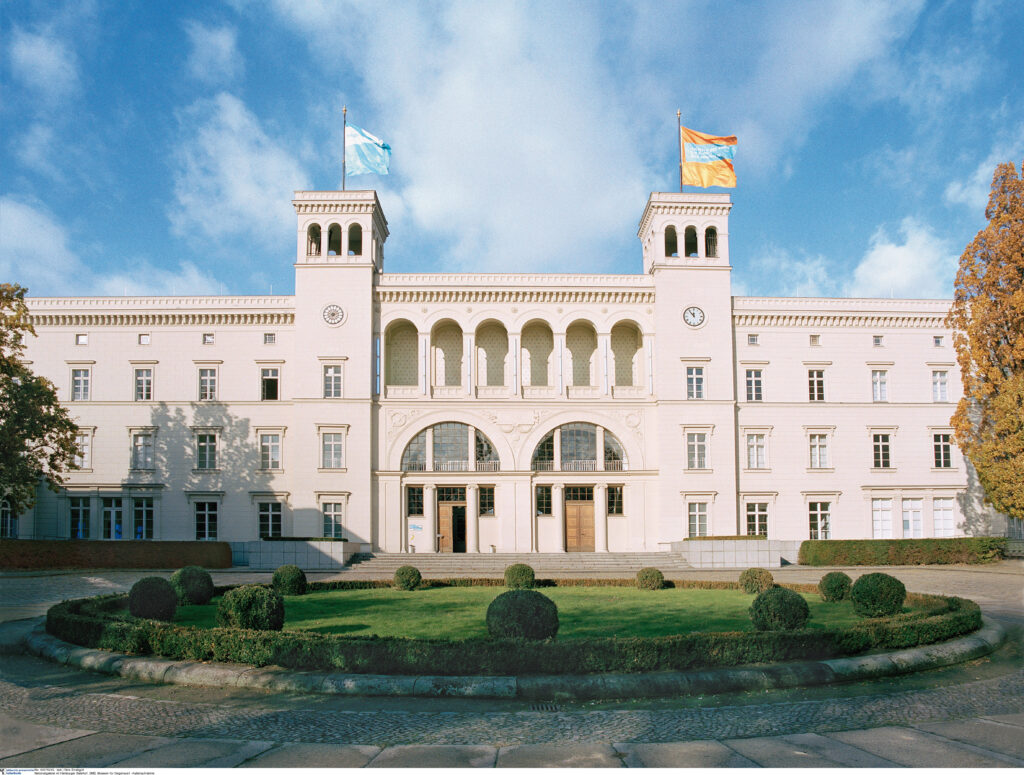 Nationalgalerie im Hamburger Bahnhof, SMB, Museum für Gegenwart -Außenaufnahme